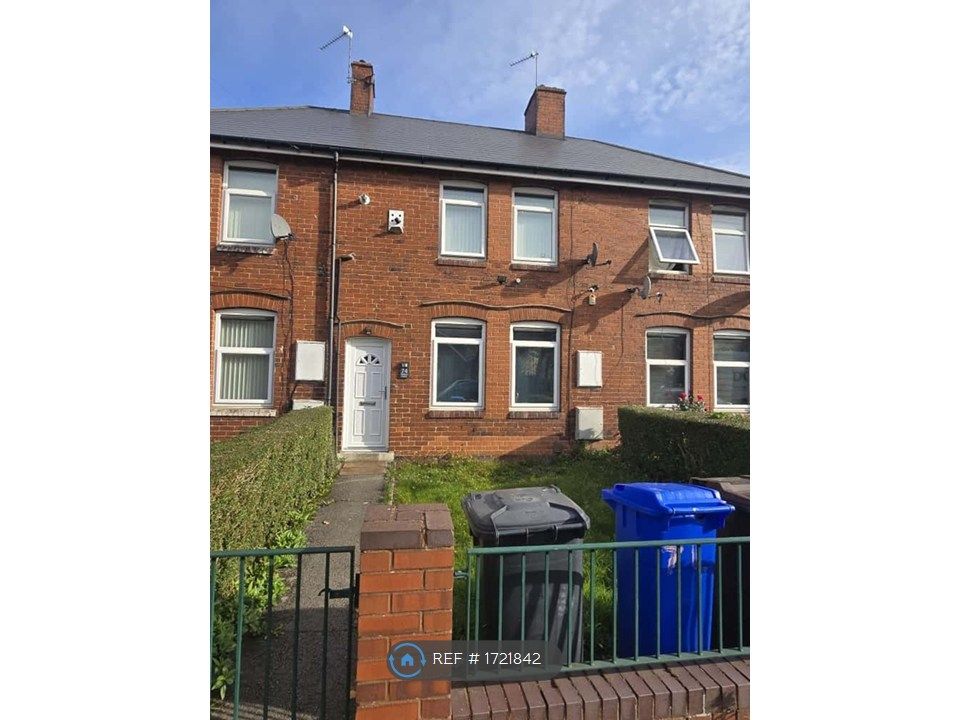 Property photo 1 of 13 Front