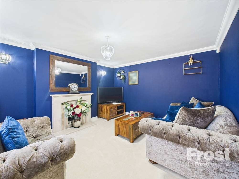 Property photo 2 of 18 Picture No. 02