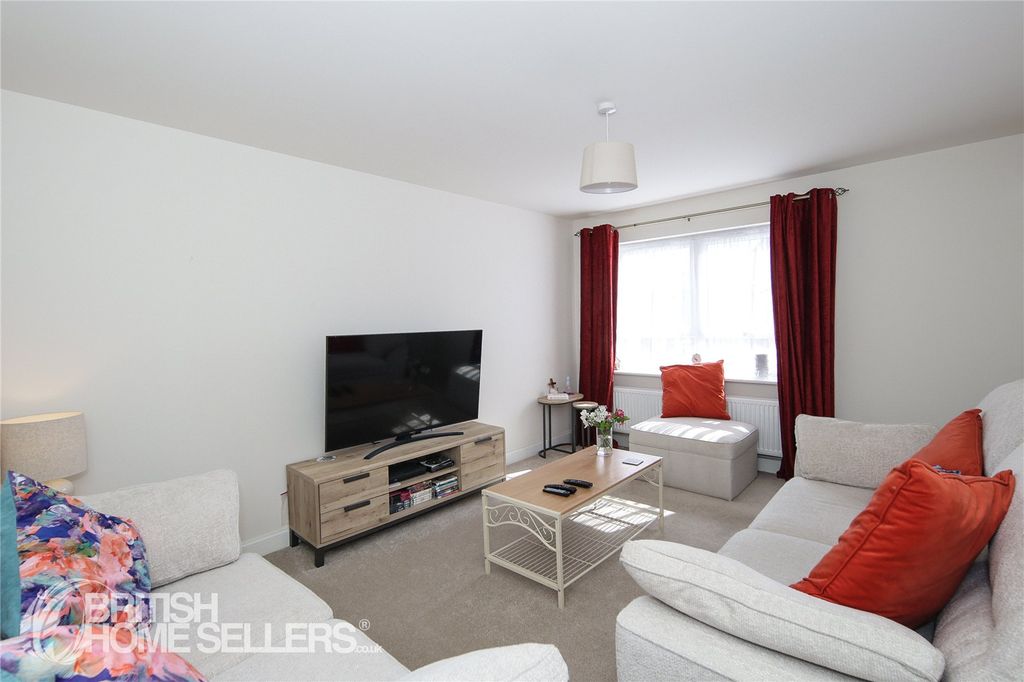 Property photo 3 of 20 Picture No. 06