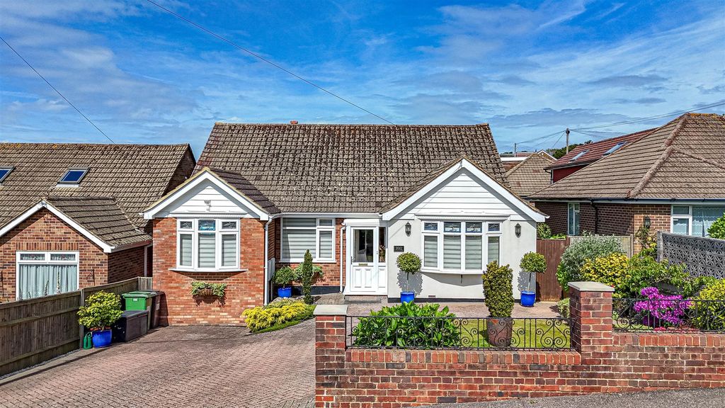 Property photo 1 of 31 Dji_20260521103859_0888_D.Jpg