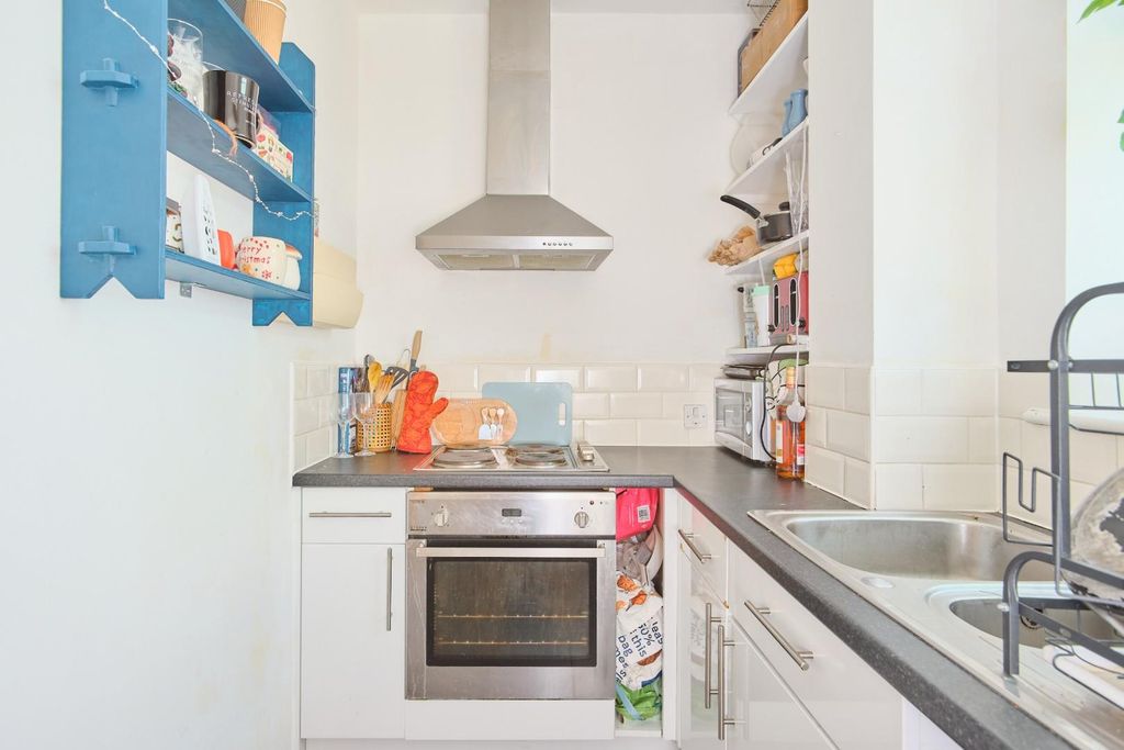 Property photo 3 of 18 Jaj_Bs57Ra_0005.Jpg