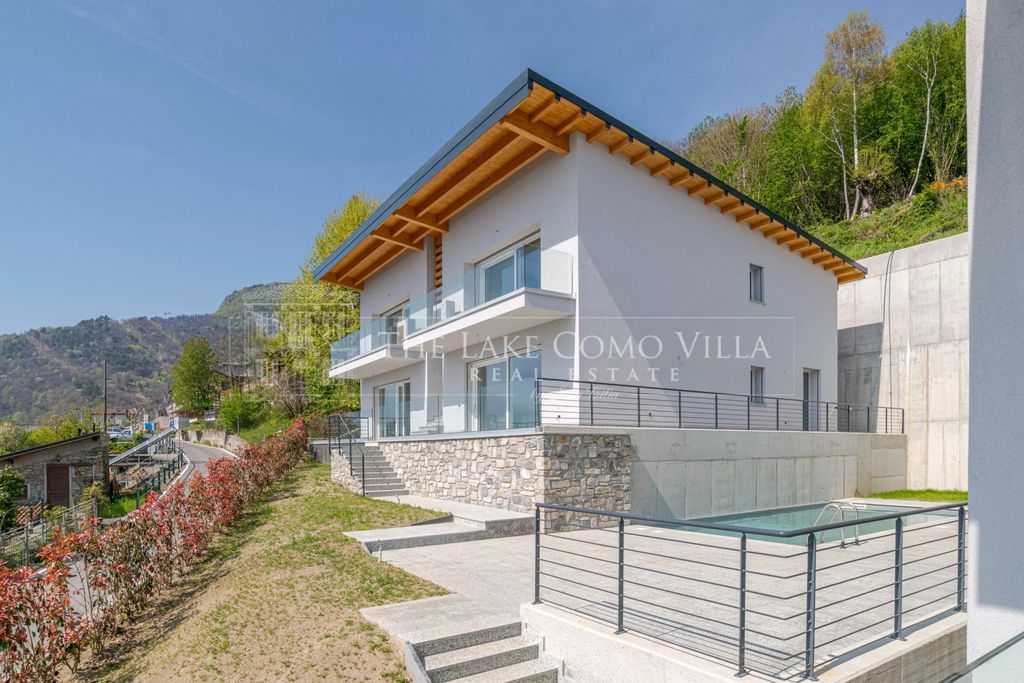Property photo 2 of 52 The Lake Como Villa- Complesso Vercana Via Antonio Maria Caraccioli