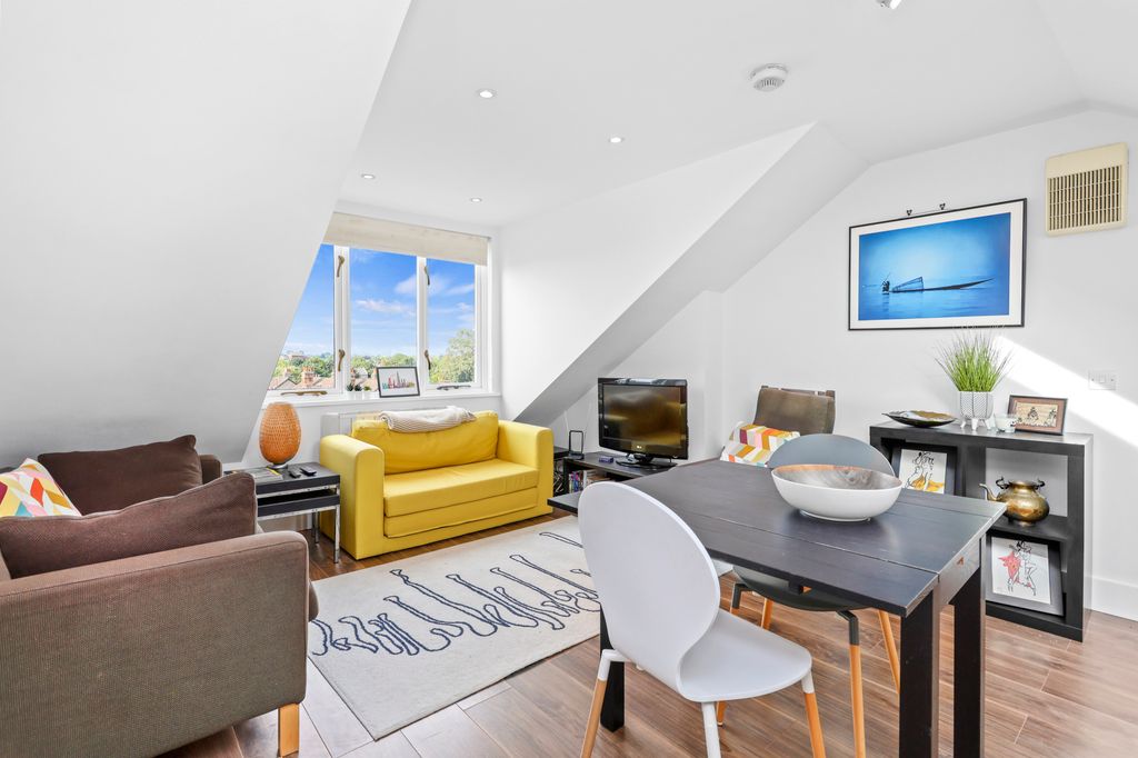 Property photo 1 of 7 051A8217
