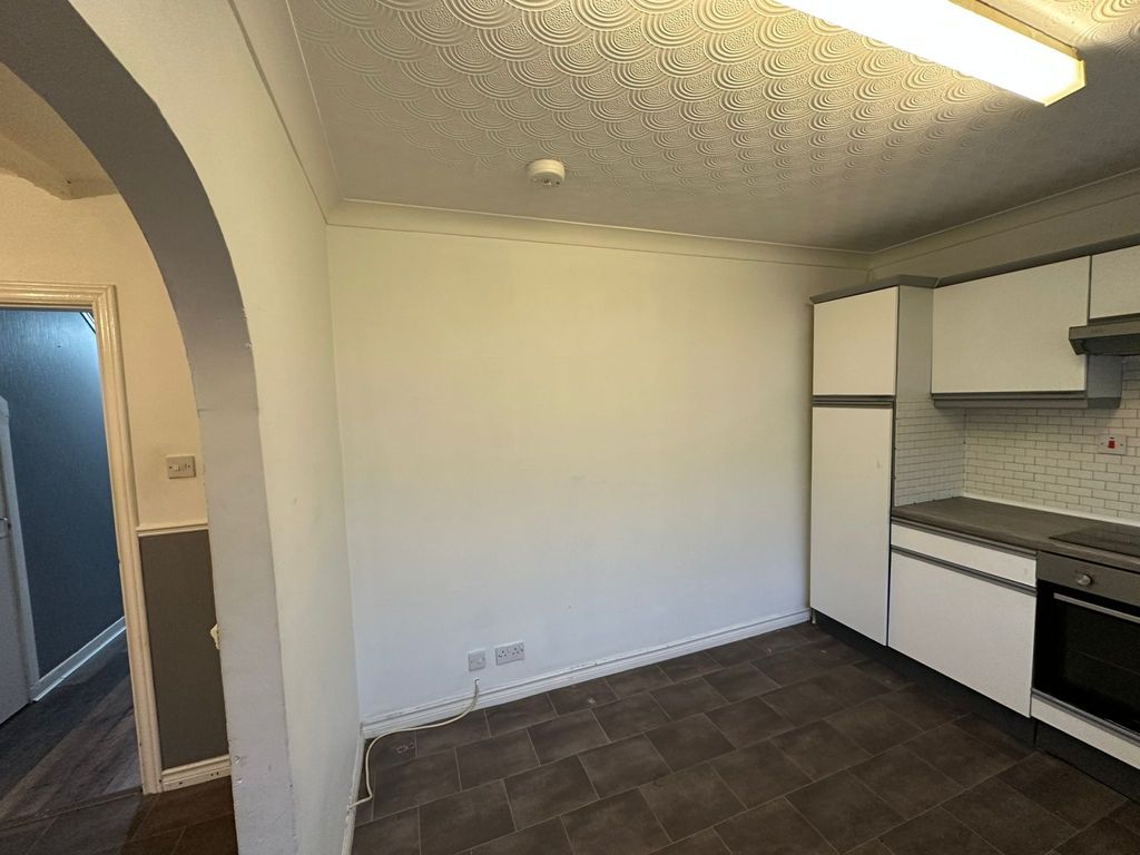 Property photo 3 of 24 Gallery