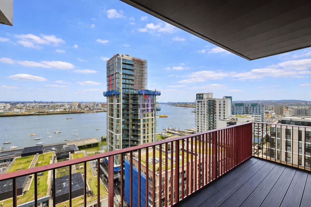 Property photo 3 of 15 Gallery