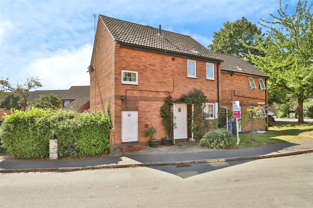 Property photo 1 of 17