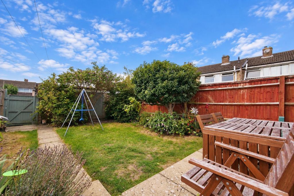 Property photo 2 of 15 Rear Garden
