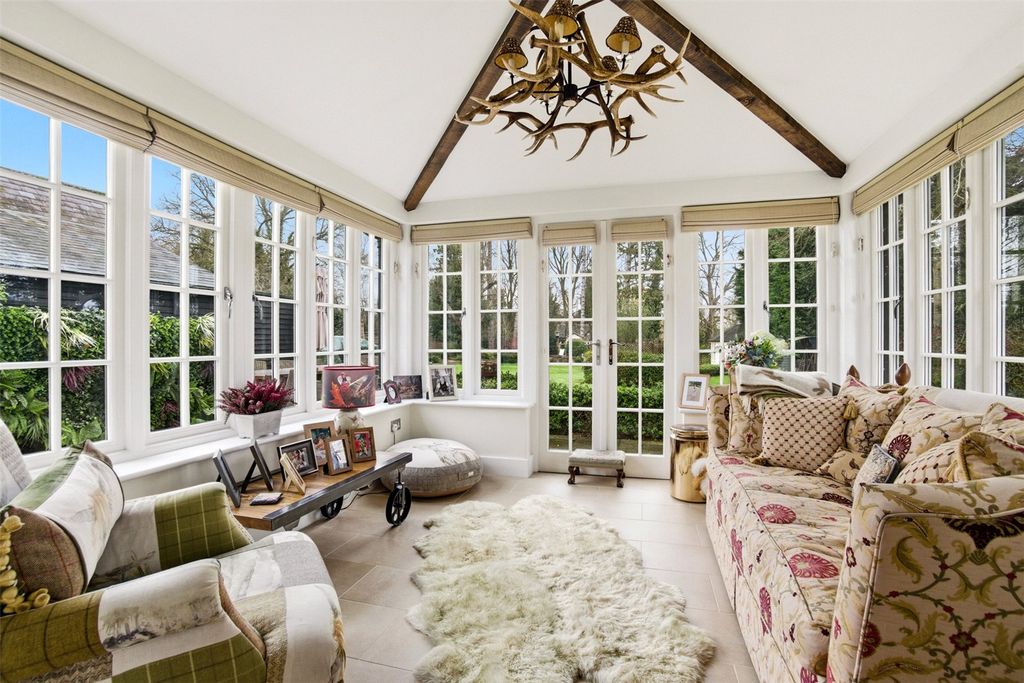 Property photo 3 of 21 Orangery