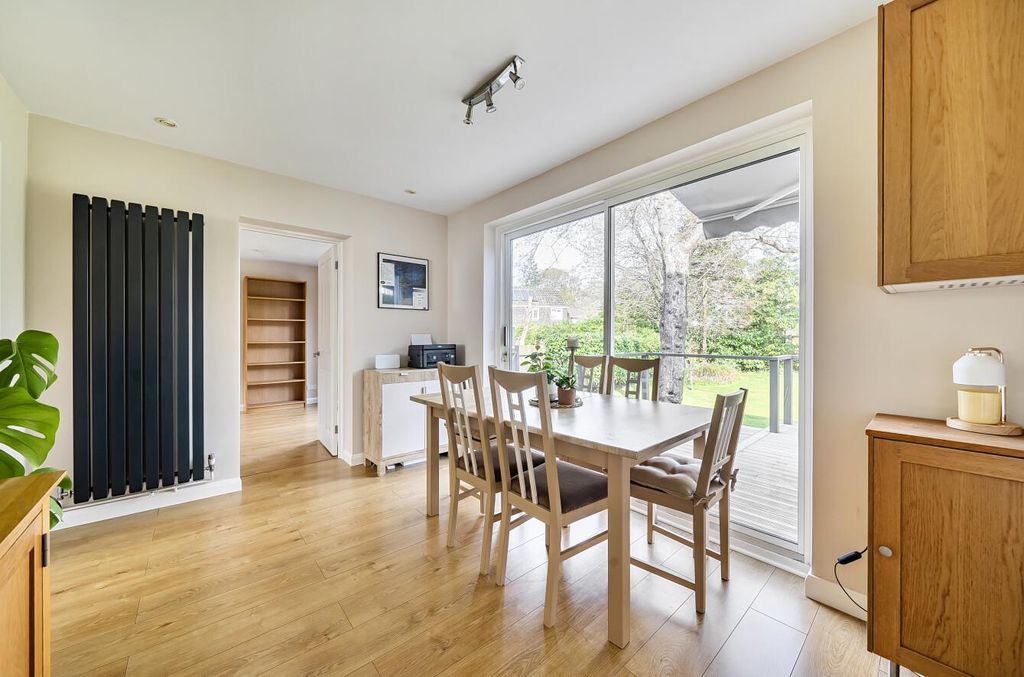 Property photo 3 of 18 12 Westwood Gardens (3).Jpg