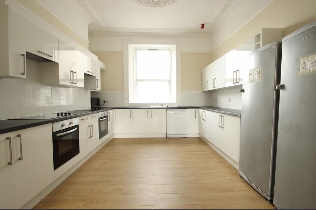 Property photo 1 of 9 B462032E-29Ac-4950-85ba-5d5F5Ec0A458.Jpg