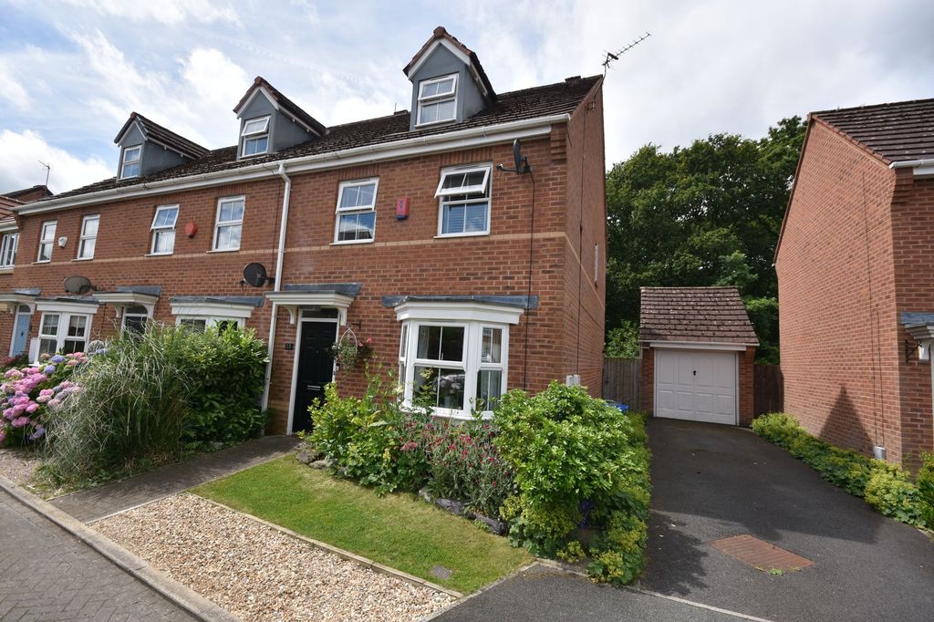 Property photo 1 of 1