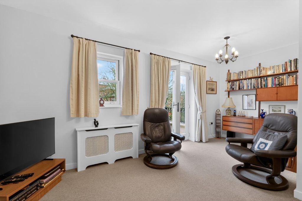 Property photo 3 of 22 Pnmb1008.Jpg