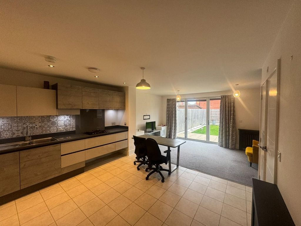 Property photo 2 of 15 Img_4577.Jpeg