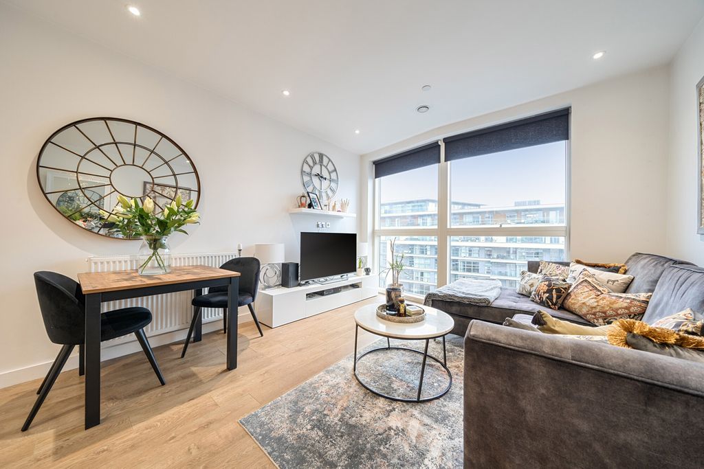 Property photo 1 of 23 1402660-17-69724B...