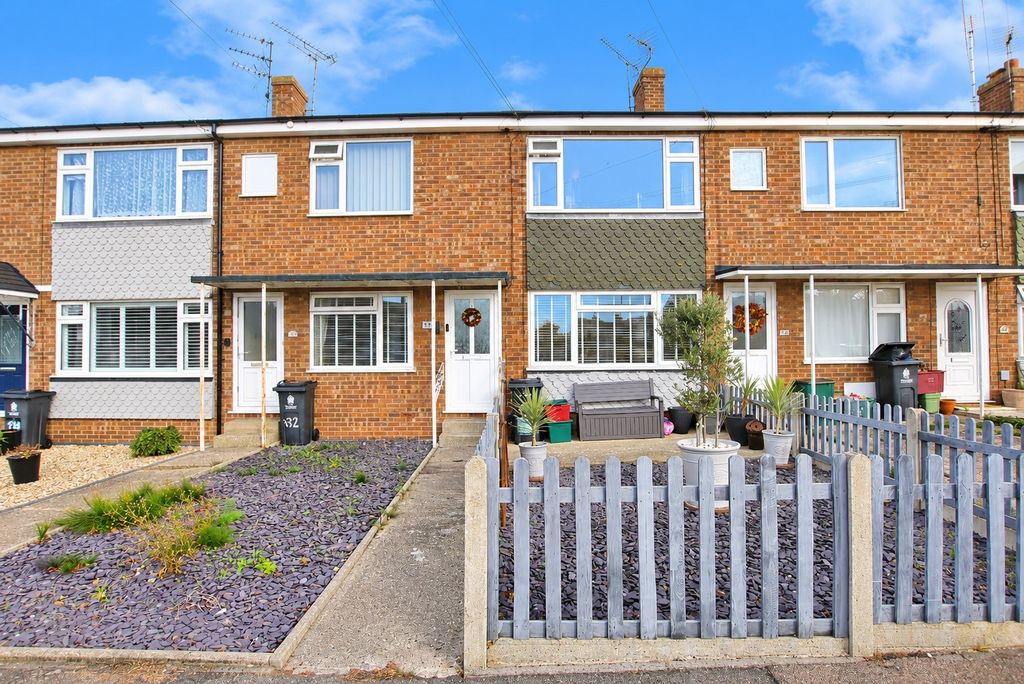 Property photo 1 of 11 Holland Road, Clacton On Sea