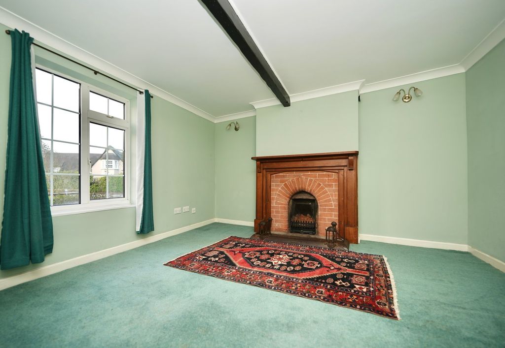 Property photo 2 of 16