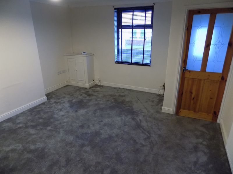 Property photo 2 of 10 Photo 2