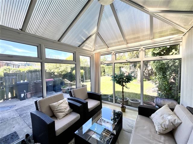 Property photo 3 of 21 Conservatory