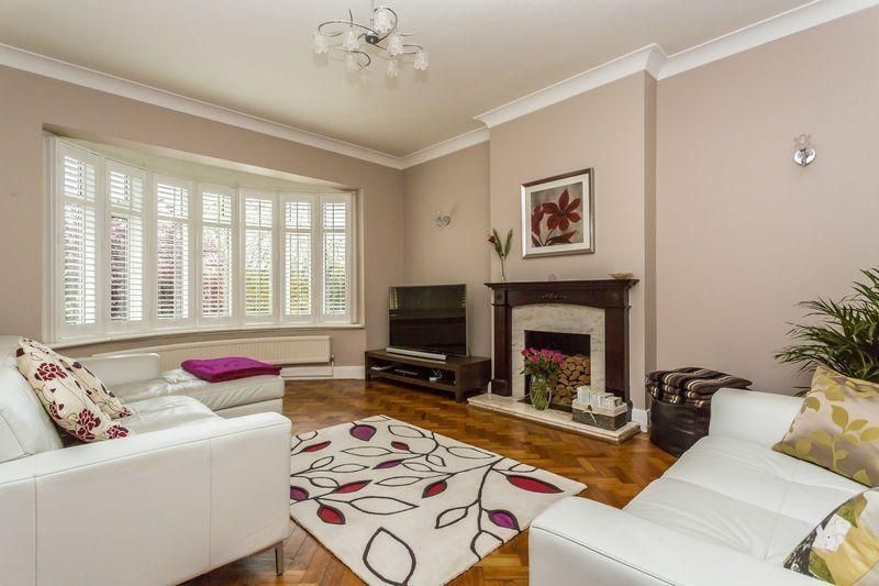 Property photo 2 of 14 Up7.Jpg