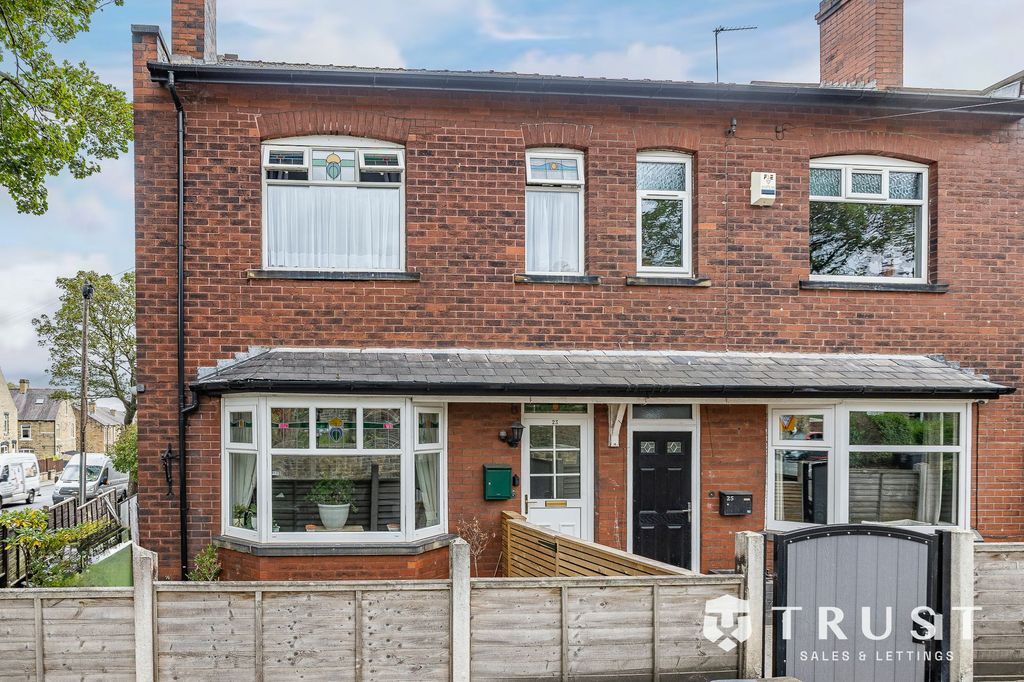 Property photo 1 of 31