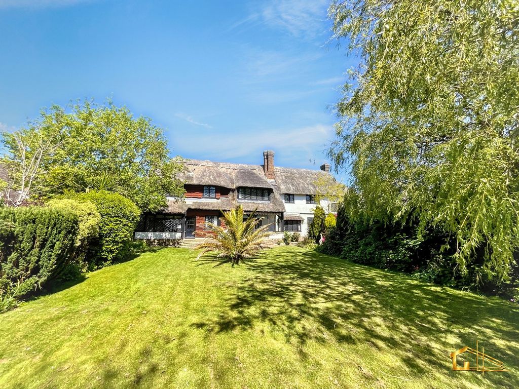 Property photo 1 of 38