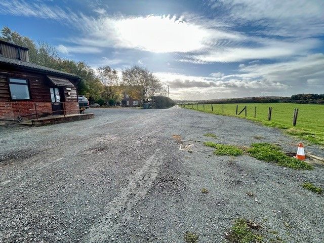 Property photo 3 of 7 Photo 3