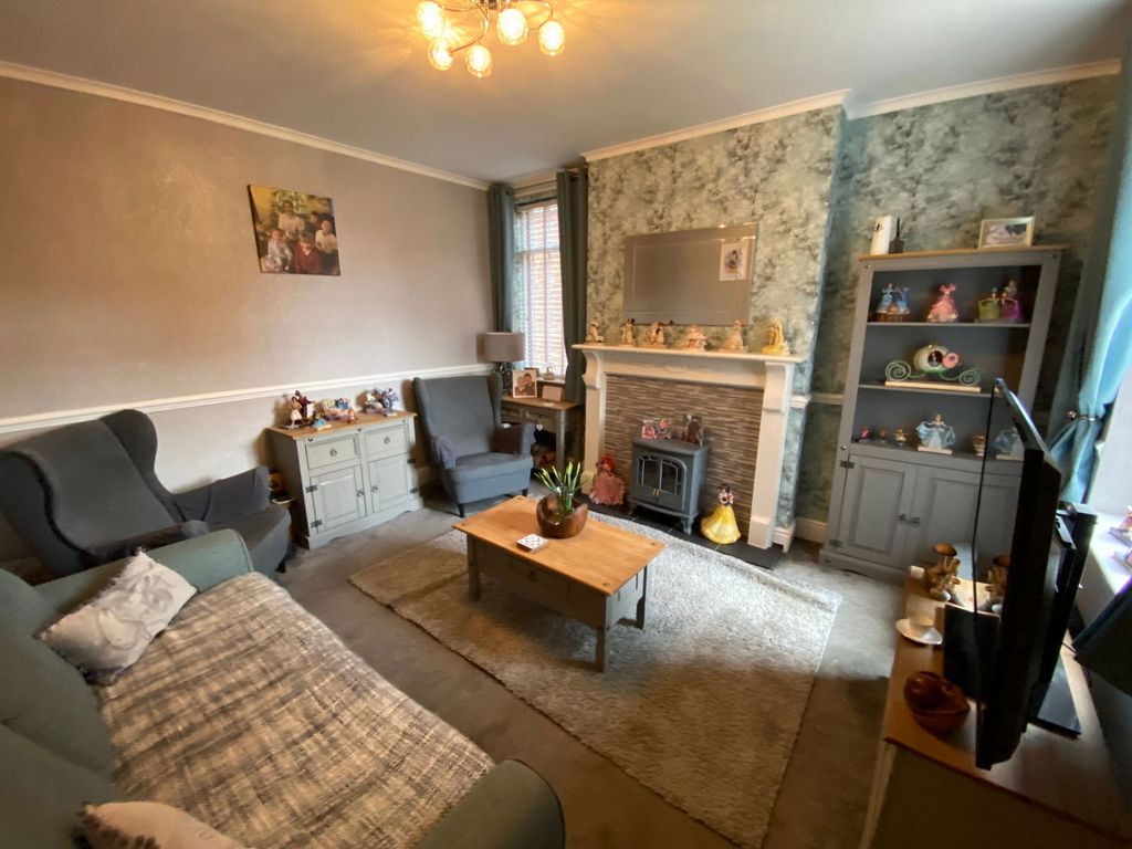 Property photo 3 of 22