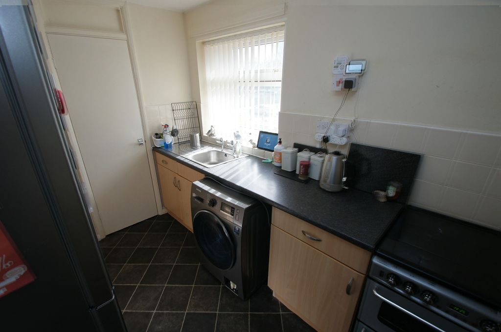 Property photo 3 of 8 Not Specified
