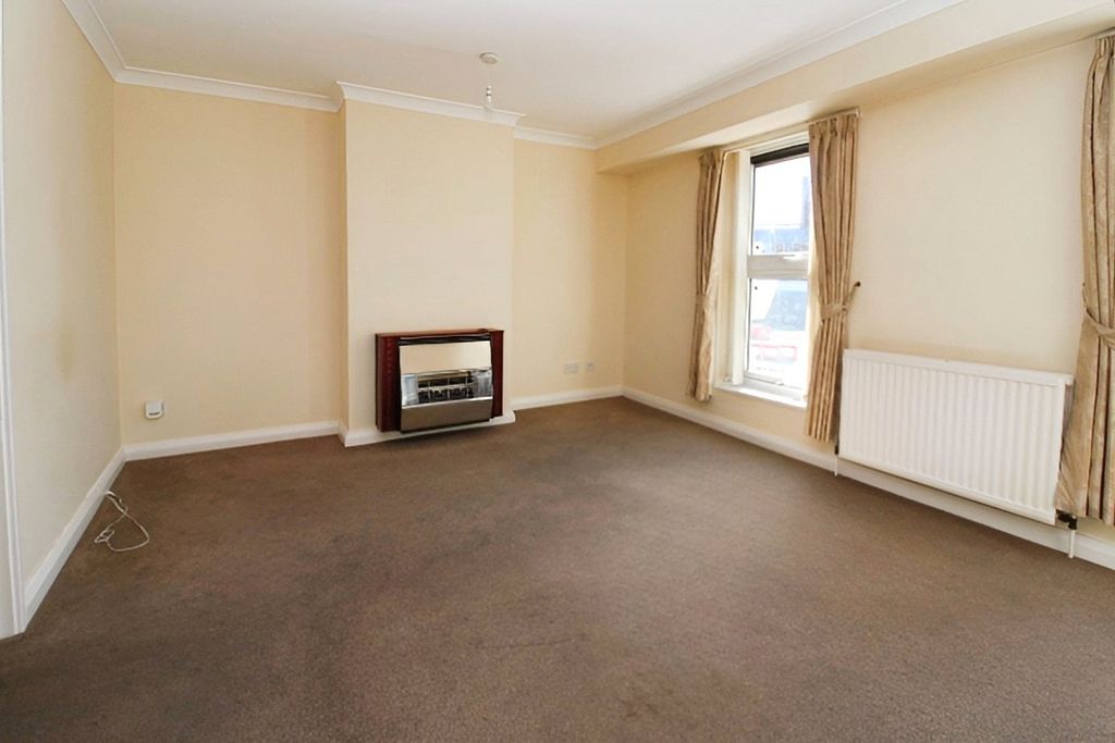Property photo 3 of 8 Living Room