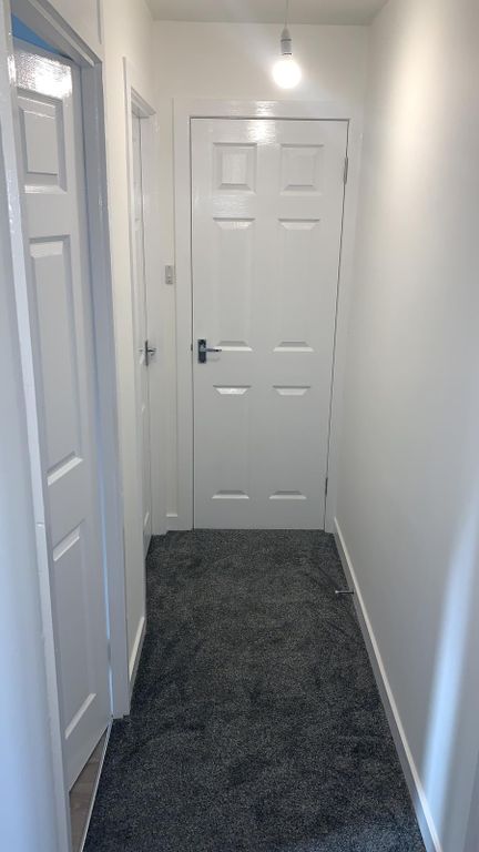 Property photo 3 of 33