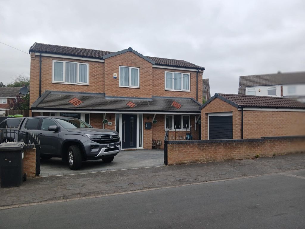 Property photo 1 of 1