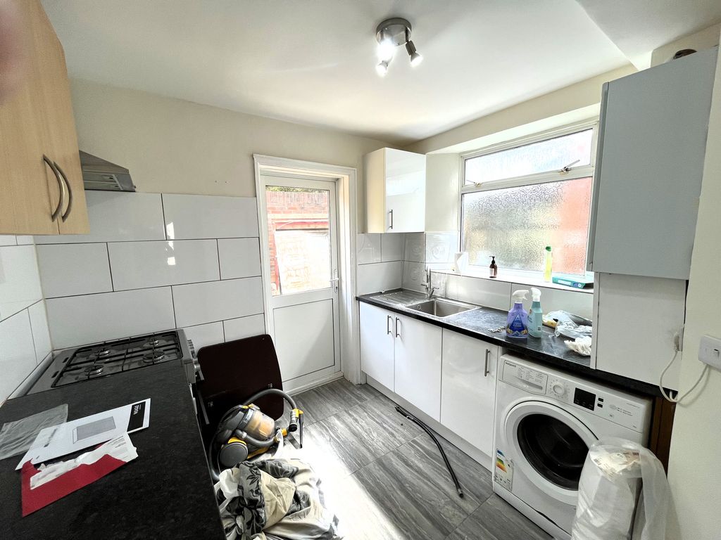 Property photo 3 of 16 Img_7130
