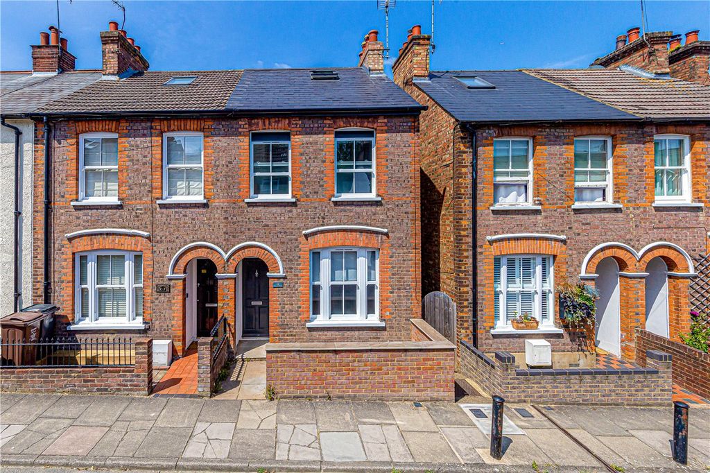 Property photo 1 of 13 External