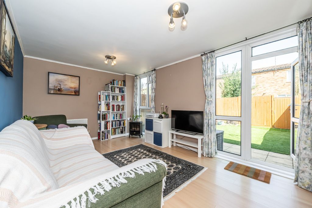 Property photo 1 of 26 4361680