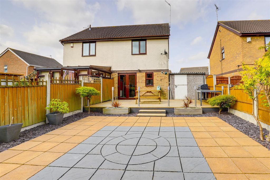 Property photo 3 of 13 7970.Jpg