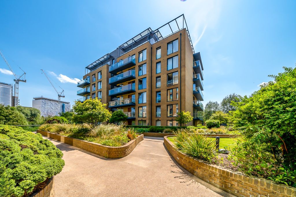 Property photo 1 of 18 4791230