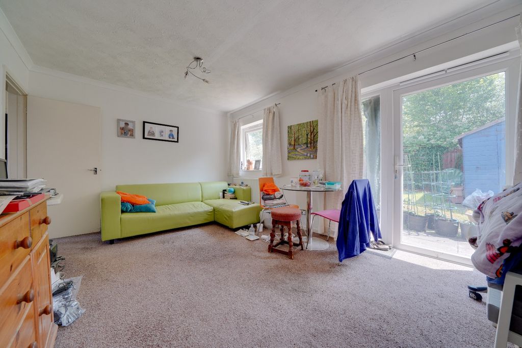 Property photo 3 of 8 4274122