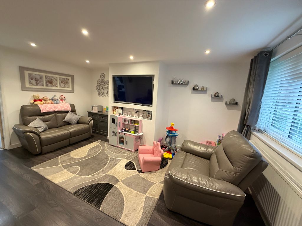 Property photo 1 of 22 Img_2435