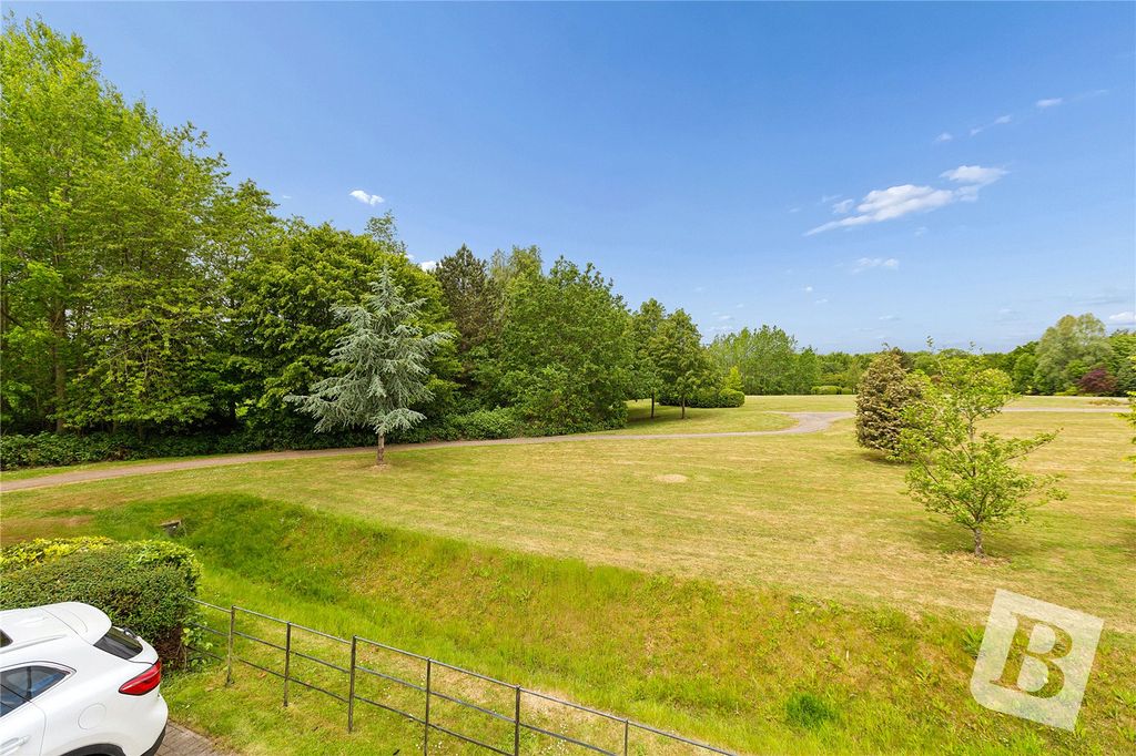 Property photo 1 of 18 Picture No. 15