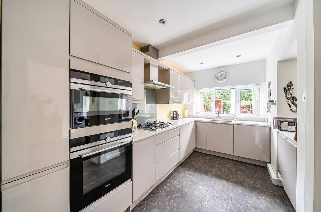 Property photo 3 of 23 150002913
