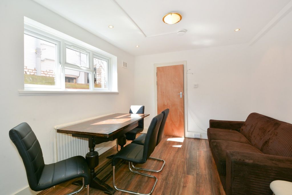 Property photo 3 of 20 Reception Room