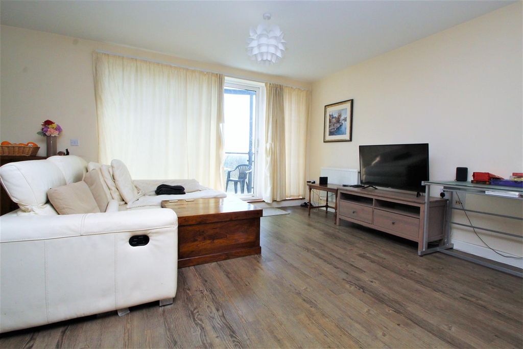 Property photo 3 of 14 Img_4324.Jpg