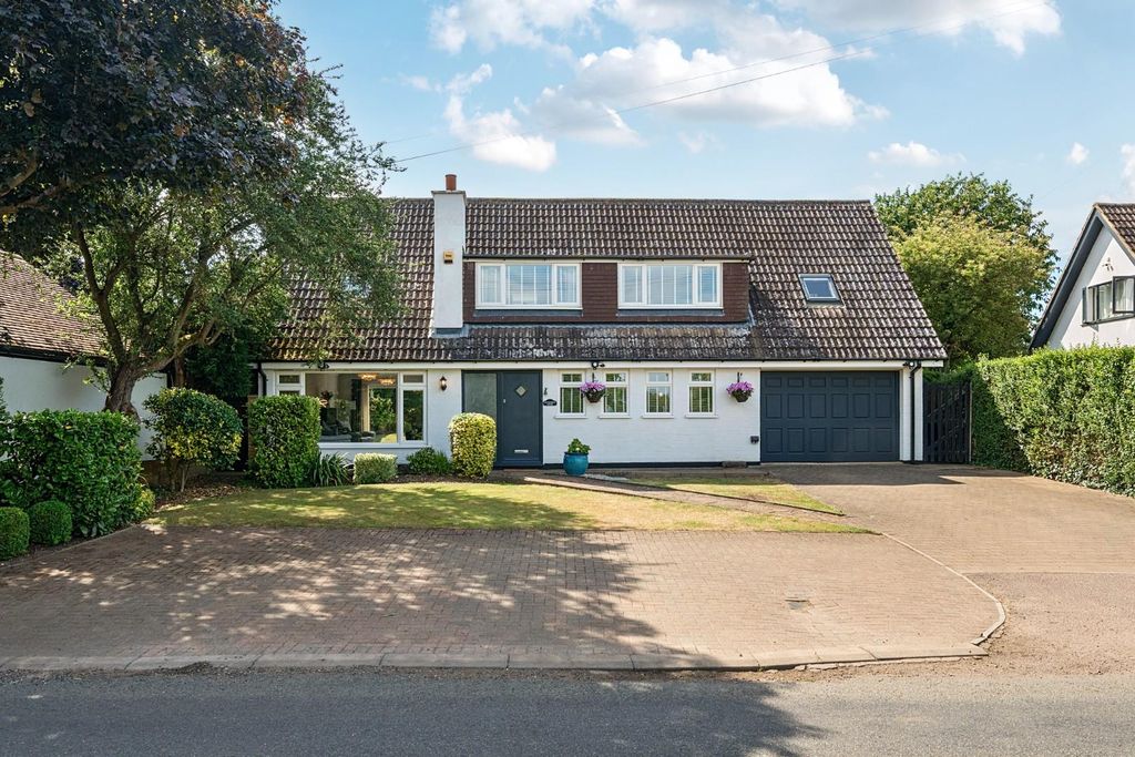 Property photo 2 of 49 1315847-3-685Eb4E380Ba4.Jpg