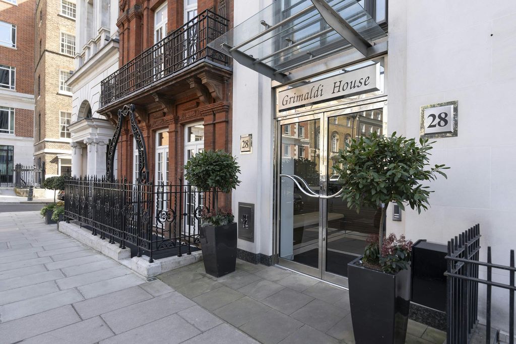 Property photo 3 of 10 Ext 1