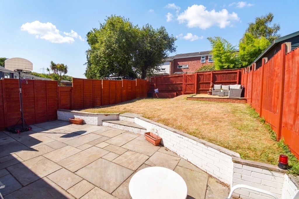 Property photo 3 of 13