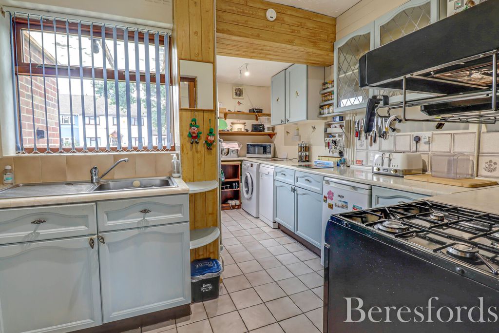 Property photo 3 of 31 Picture No. 36