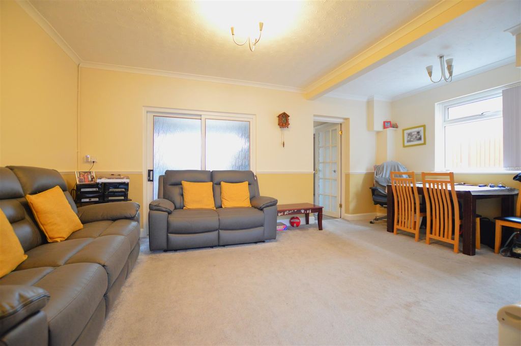 Property photo 2 of 14 Dsc_0828.Jpg