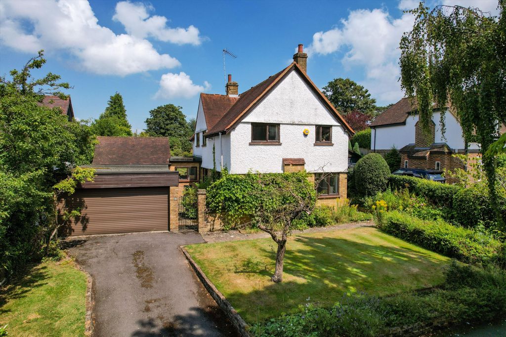 Property photo 1 of 17 Image