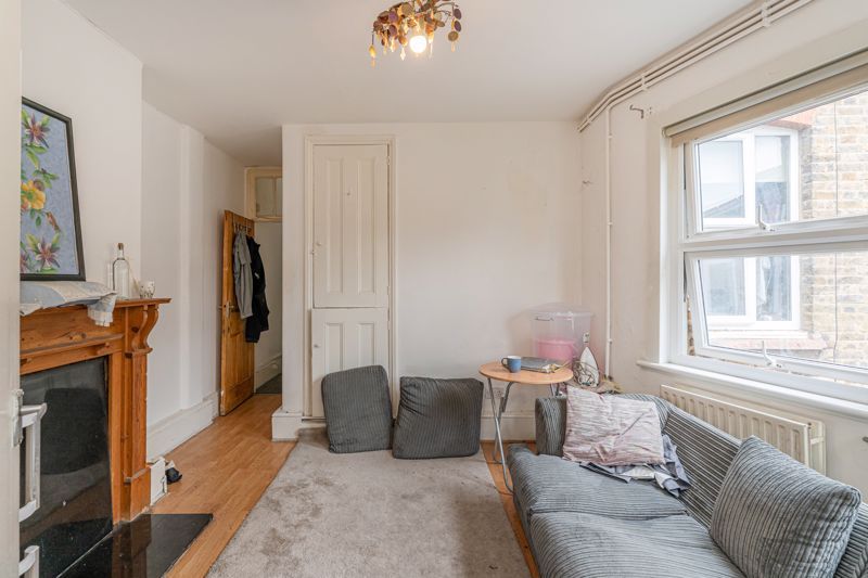 Property photo 2 of 14 Photo 9