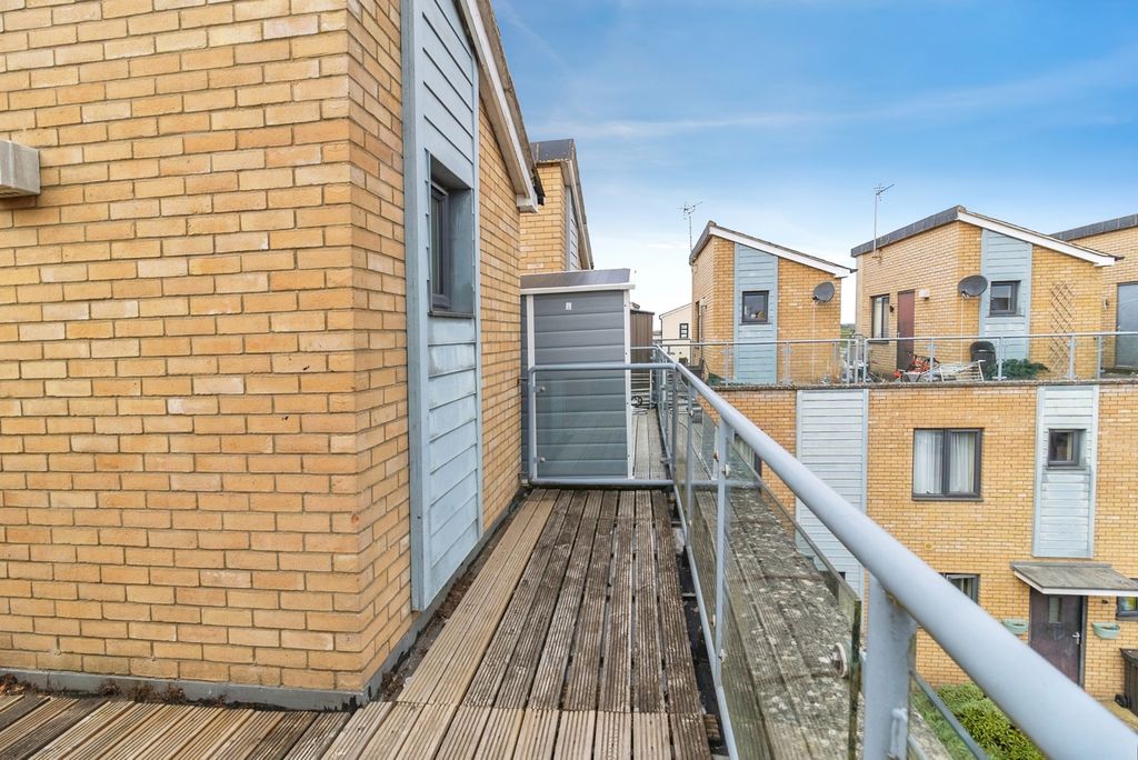 Property photo 2 of 20 Pbox-Img.Jpg